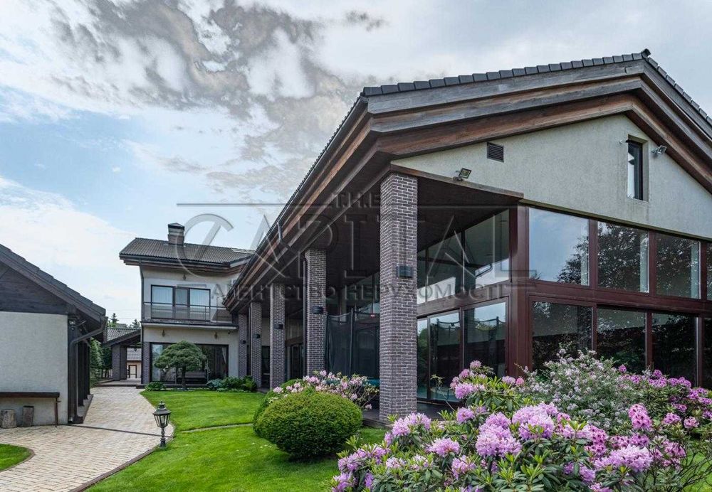 Продажа дома с ремонтом 1200м2 Софиевская Борщаговка Вишневое Крюковщи