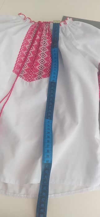 Вишиванка і костюм