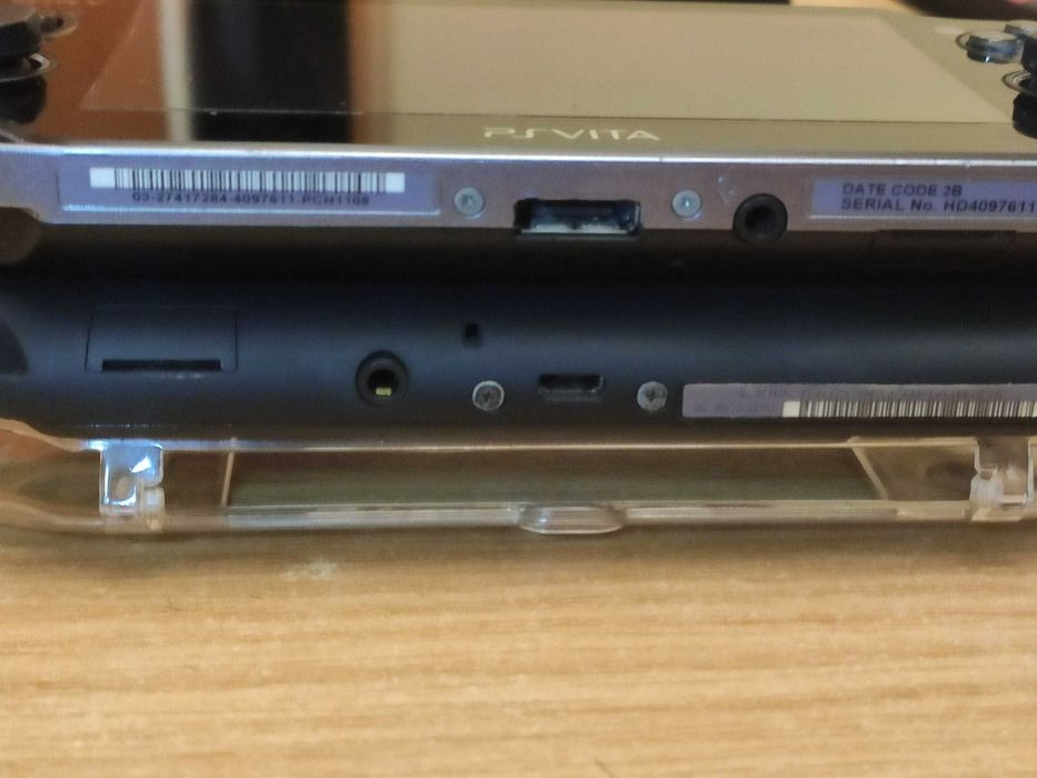 Sony PS Vita Slim + PS Vita FAT OLED