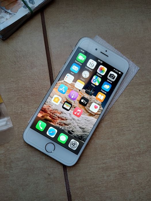 100% sprawny bardzo zadbany Apple iPhone 6S 32GB biały srebrny ios