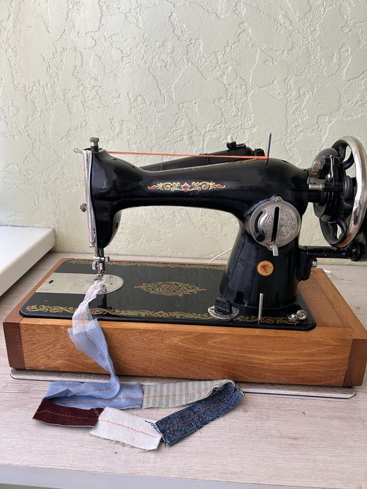 Швейна машина «Подольск 2м»