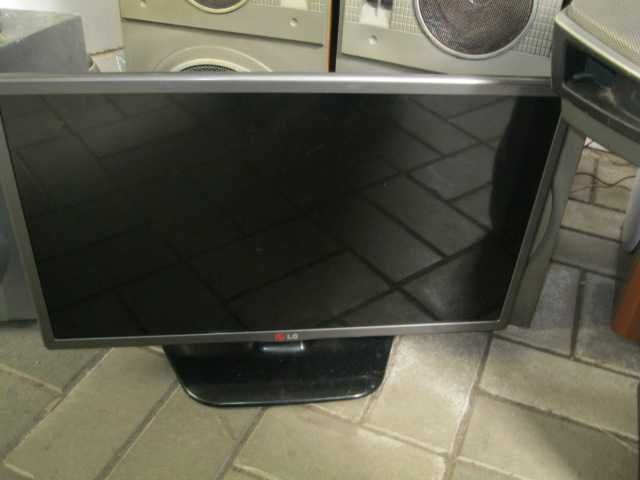 Телевизор LG 22LB491U,на зап.части или под восстановление,Led,smart,T2