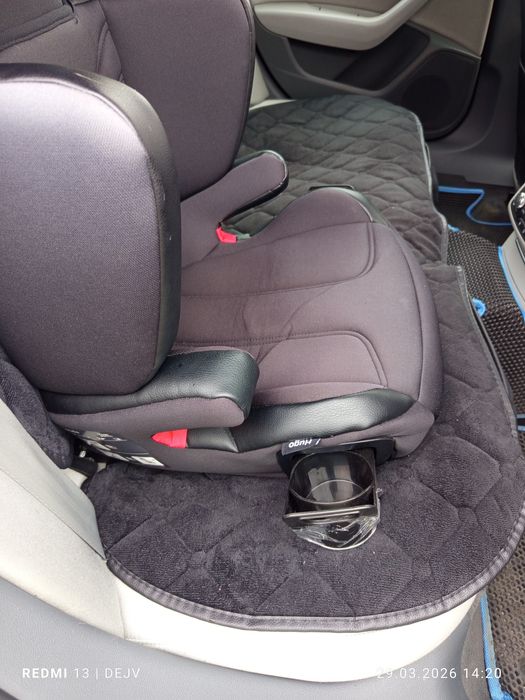 Fotelik samochodowy Lionelo Hugo 15-36 kg