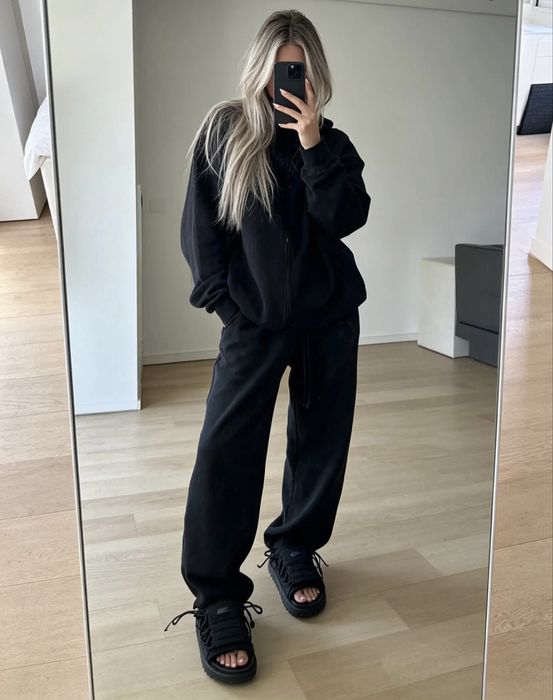 Nike‼️Nowe klapki damskie Nike Asuna Slide Roz.35,5‼️