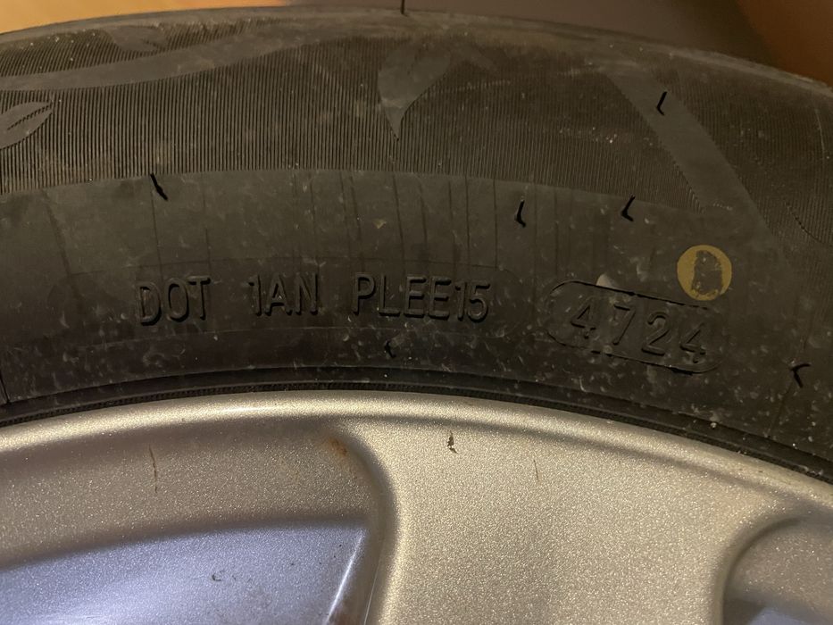 Komplet Felg 195/65 r15 z oponami letnimi z 2024r