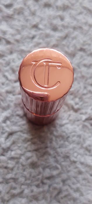 Charlotte Tilbury- pomadka