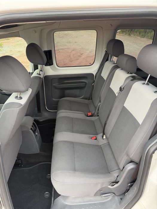Volkswagen Caddy 2014р
