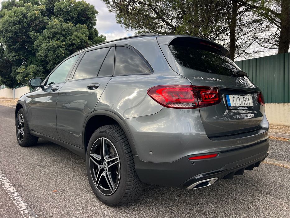 MERCEDES-BENZ GLC-300de 4Matic 9G-TRONIC AMG Line Plus Este SUV. — photo 3