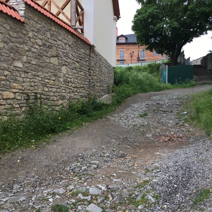 Гараж  Старе місто