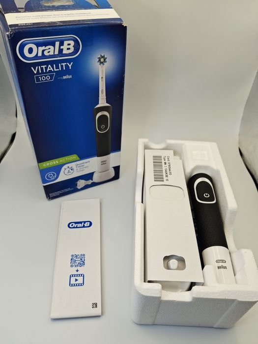 Oral-B Vitality 100 szczoteczka elektryczna