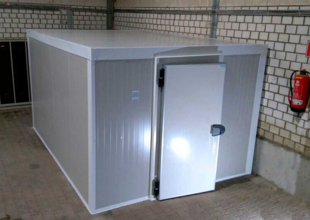 Холодильна камера для кондитерських виробів 0 + 2 °C КИЇВ