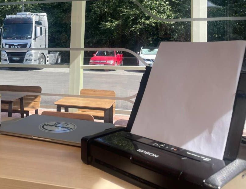 Портативний принтер на акумуляторі  Epson WorkForce WF-100W