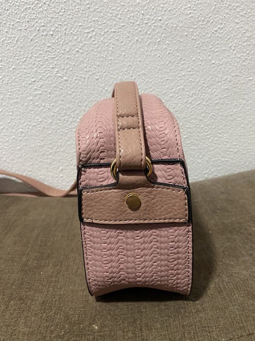 Mala Rosa Nova S/ Etiqueta