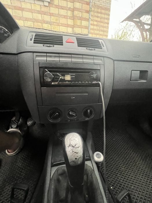 Skoda fabia 1.4 mpi в гарному стані