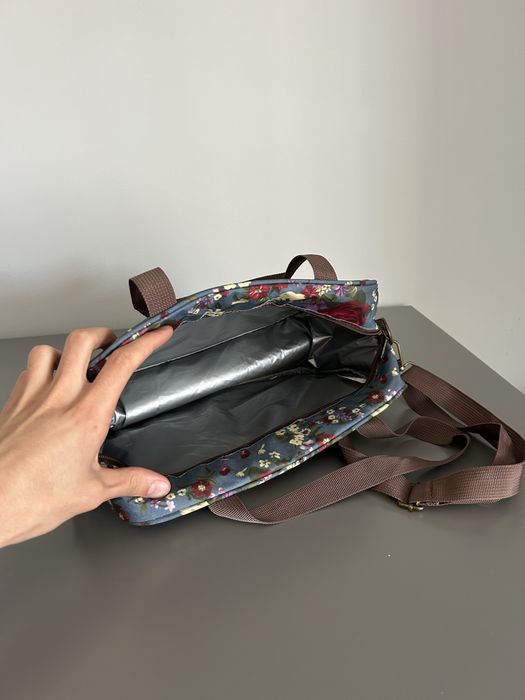 Bolsa / Necessaire Floral Elegante