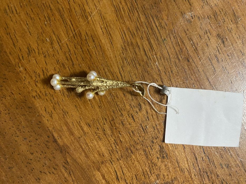 Продаю прикрасу кулон восокої проби вага 3.61 грами