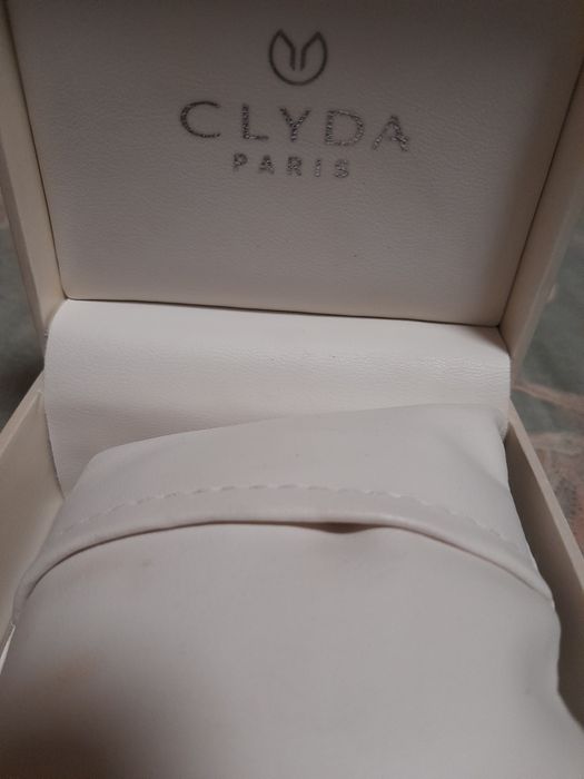 Коробка фірмова для годинника  (Франція))