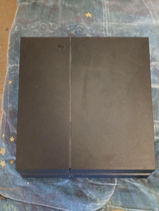 Ігрова приставка SONY PS 4