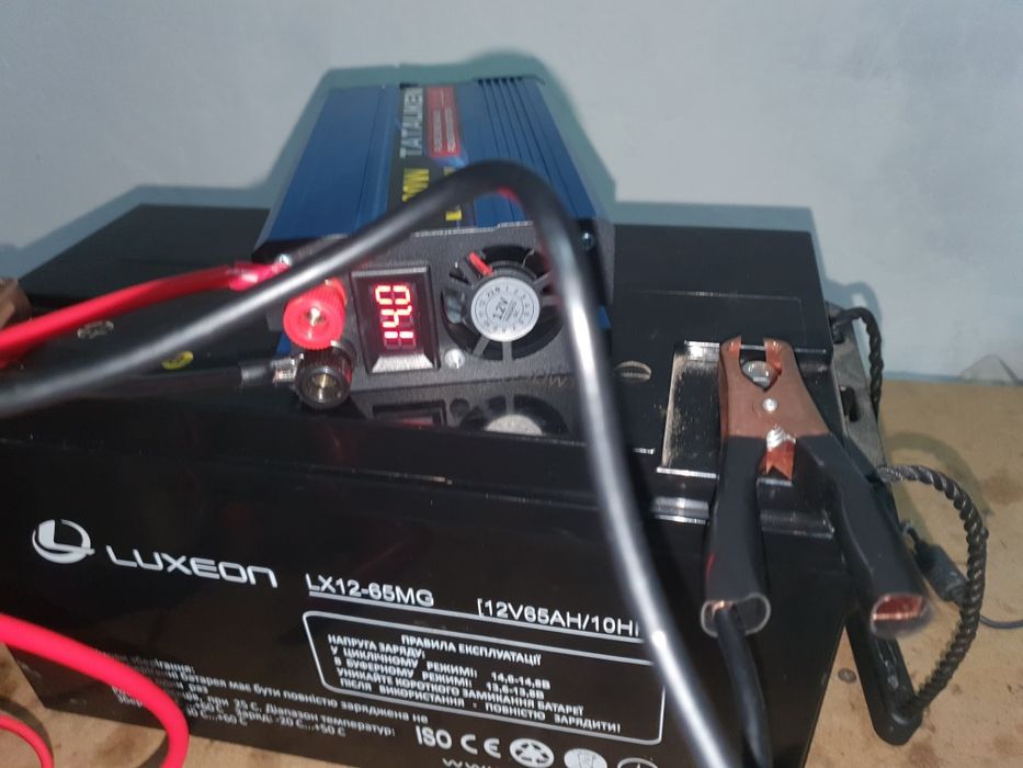 Комплект, інвертор і гелевий акумулятор 65А.12V.: 5 000 грн ...