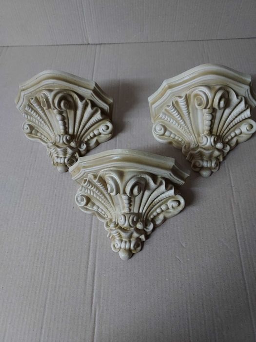 Ménsulas em Cerâmica – Peças Decorativas Clássicas