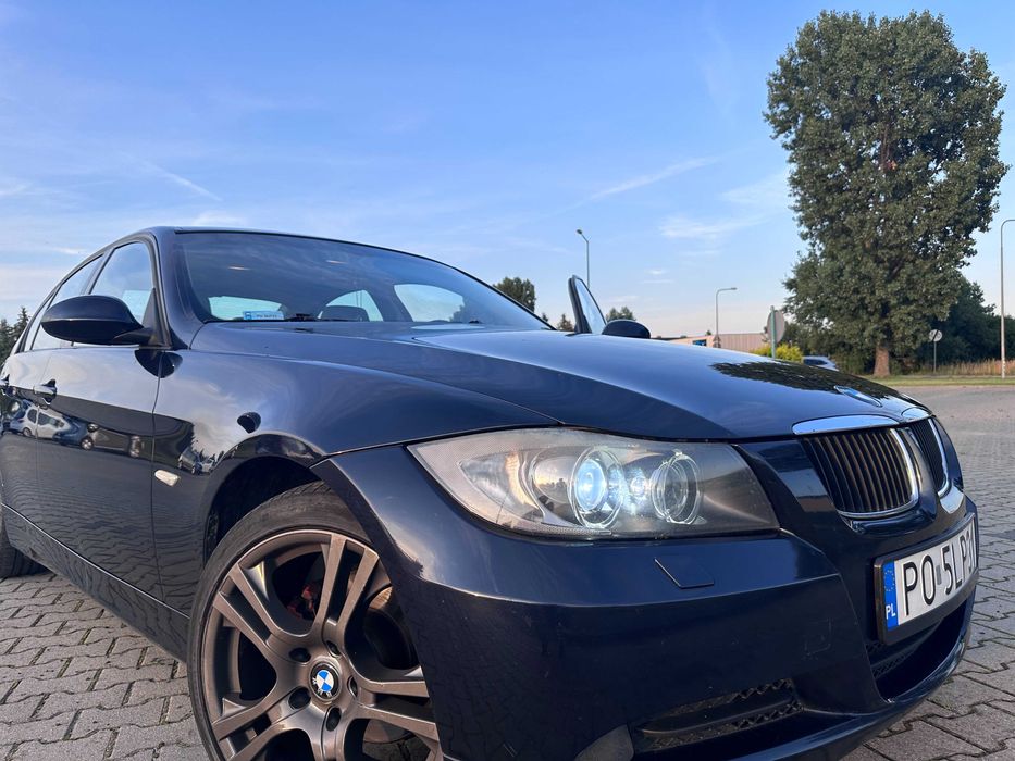 pojazd zarezerwowany BMW E90 320D M47