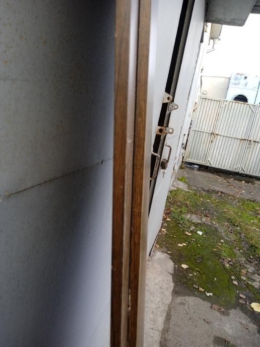 Ламіноване ДВП з двух сторін.