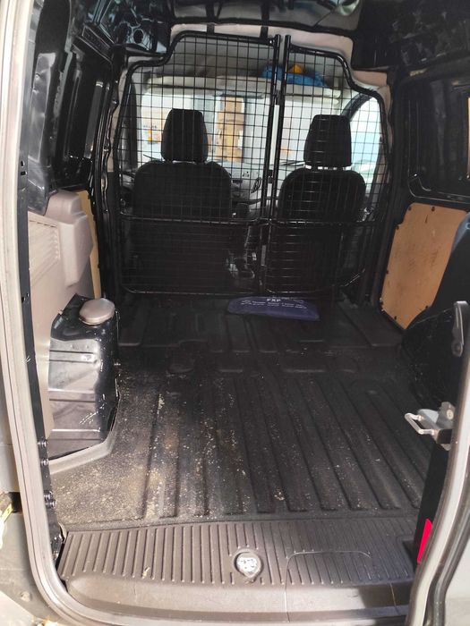 Transit Courier VAN TREND 1.5 TDCi, Cor Panther Black