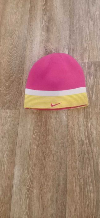 Шапка nike кольорова