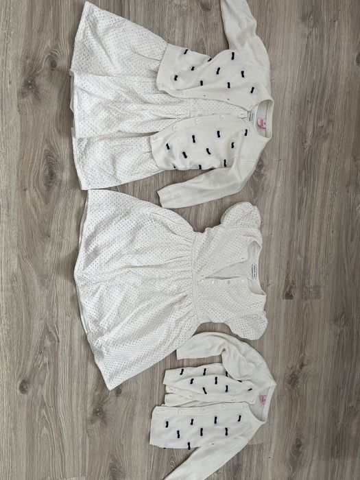 Sukienki sukienka 110 i 116 sweterki 110 /116 idealne na święta