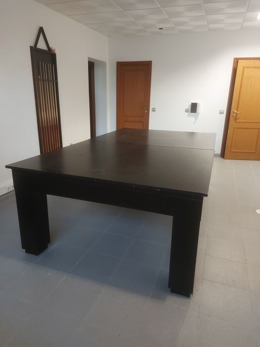 Mesa    de  sinuca