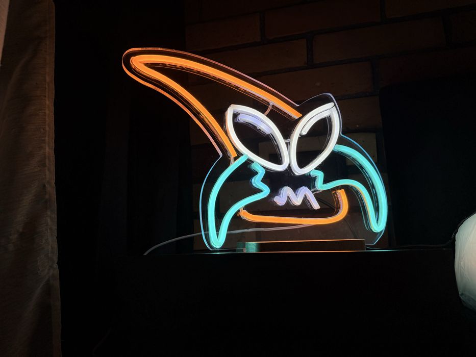 Neon led kurwinox kapitan bomba