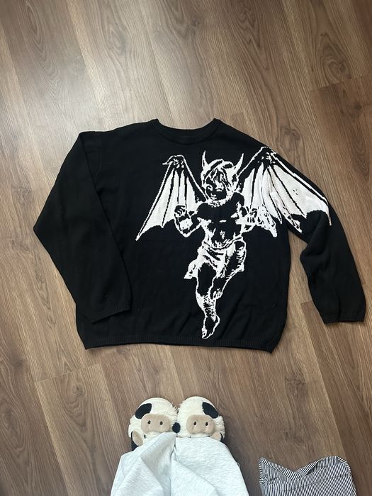 Черный свитер y2k