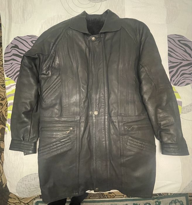 зимова шкіряна курточка