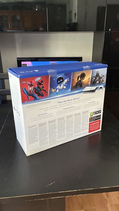 Caixa PlayStation 5 completa com caixa interior PS5