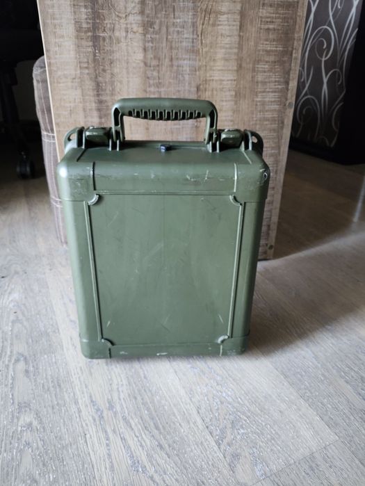 Захисний ударостійкий герметичний пластиковий Olive Drab кейс