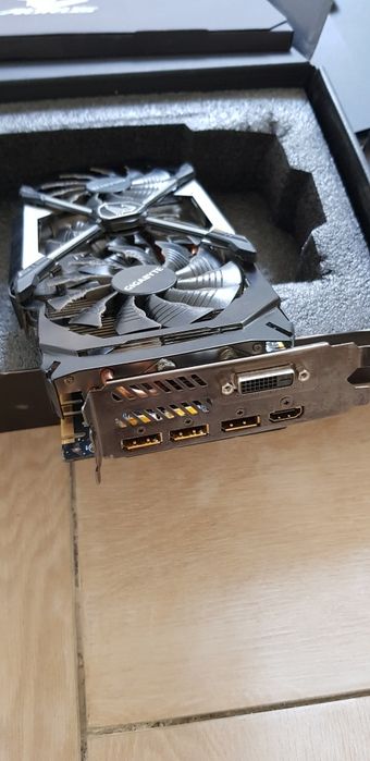 Geforce  gtx  1080 aorus 8g