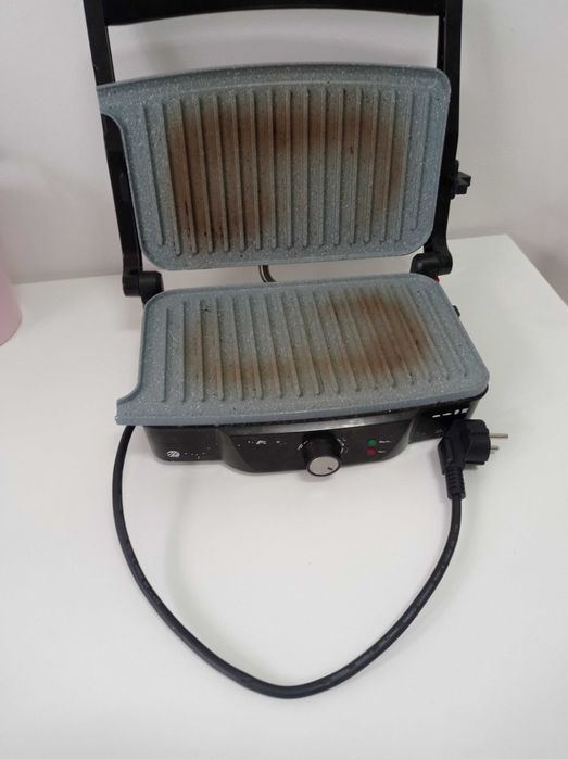 Grelhador/sanduícheira