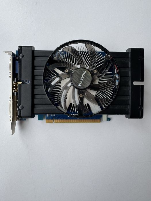 Відеокарта Gigabyte GV-R7750C 1gb 1059 МГц GDDR5 HDMI, DVI, DVI-D