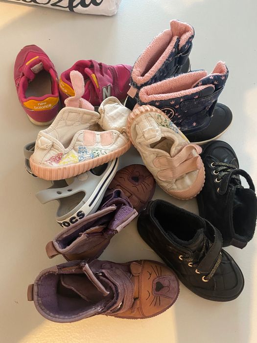 Buty dziecięce roz 25-27