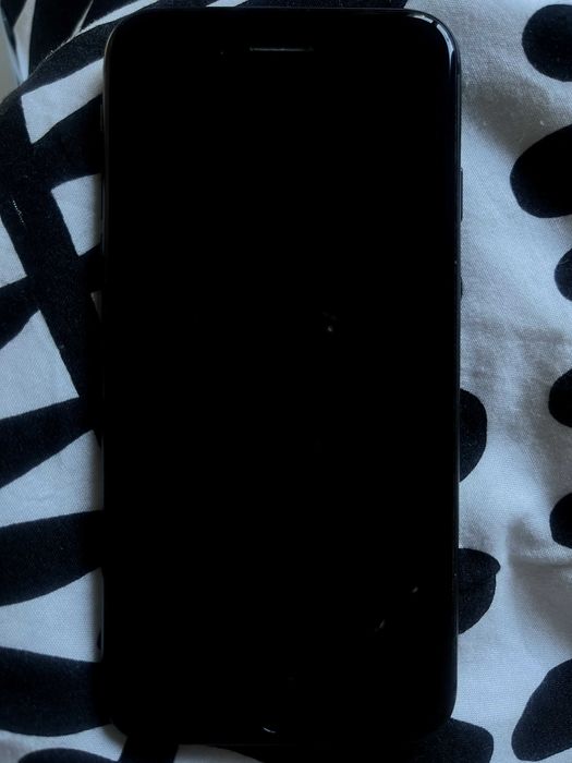 Iphone 8 64GB - Precisa de uma bateria nova