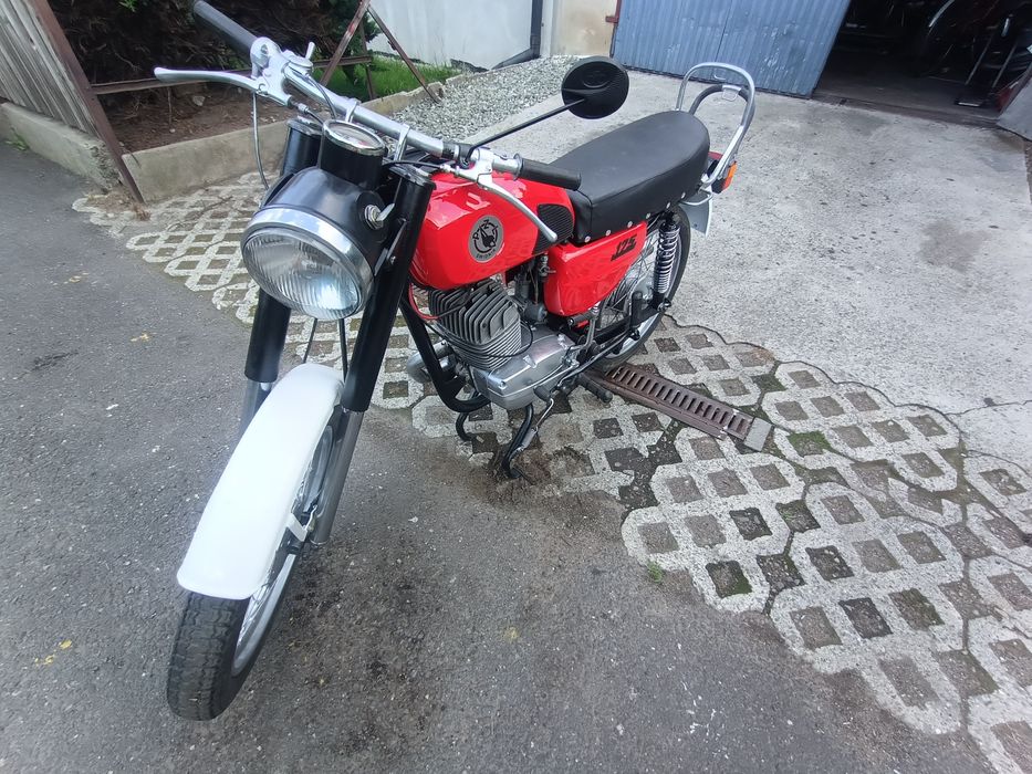 Motocykl Wsk 175