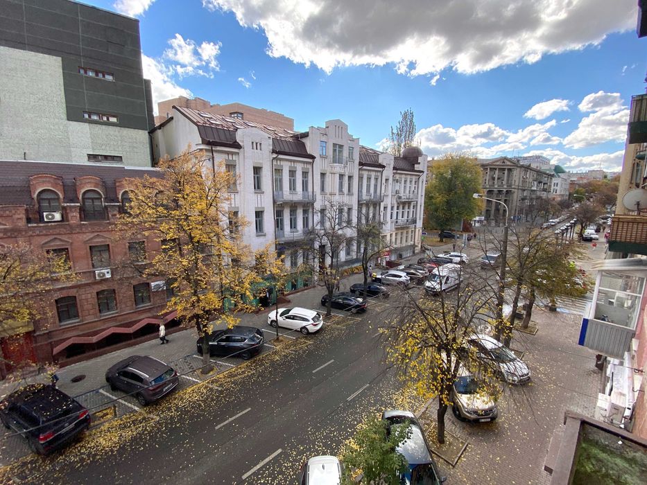 Центр , пр. Яворницкий, Мэрия . СВЕТ есть ВСЕГДА. Квартиры посуточно