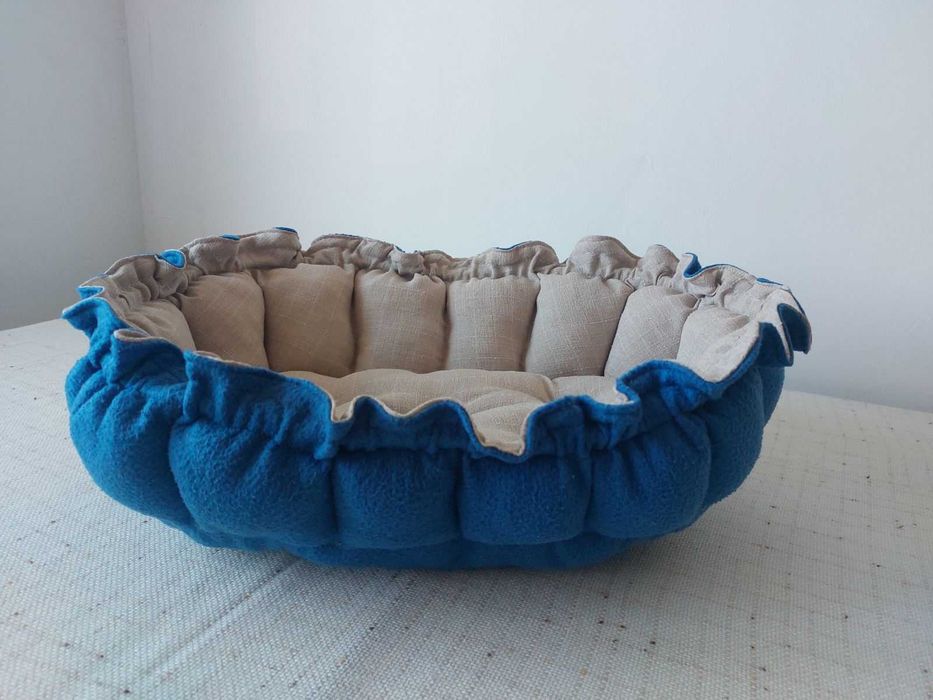 Лежанка для кота або собаки