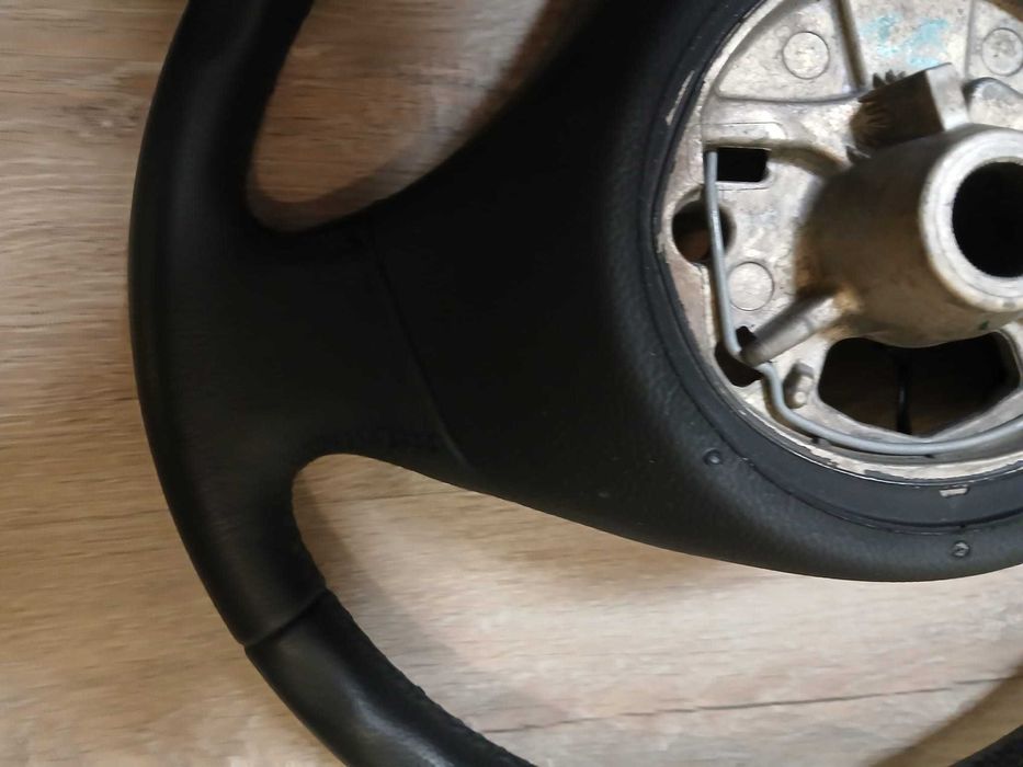 Volante para BMW X1 E84