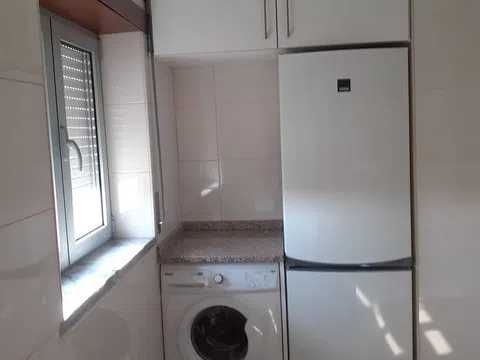Apartamento t2 no centro de Coimbra, mobilado, elevador e garagem