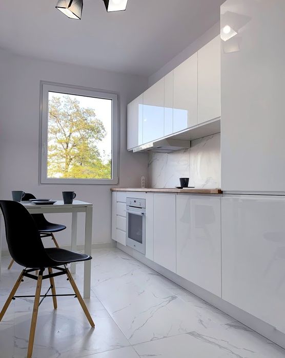 Heroldów, 2 pokoje, 46m, garaż, metro, las