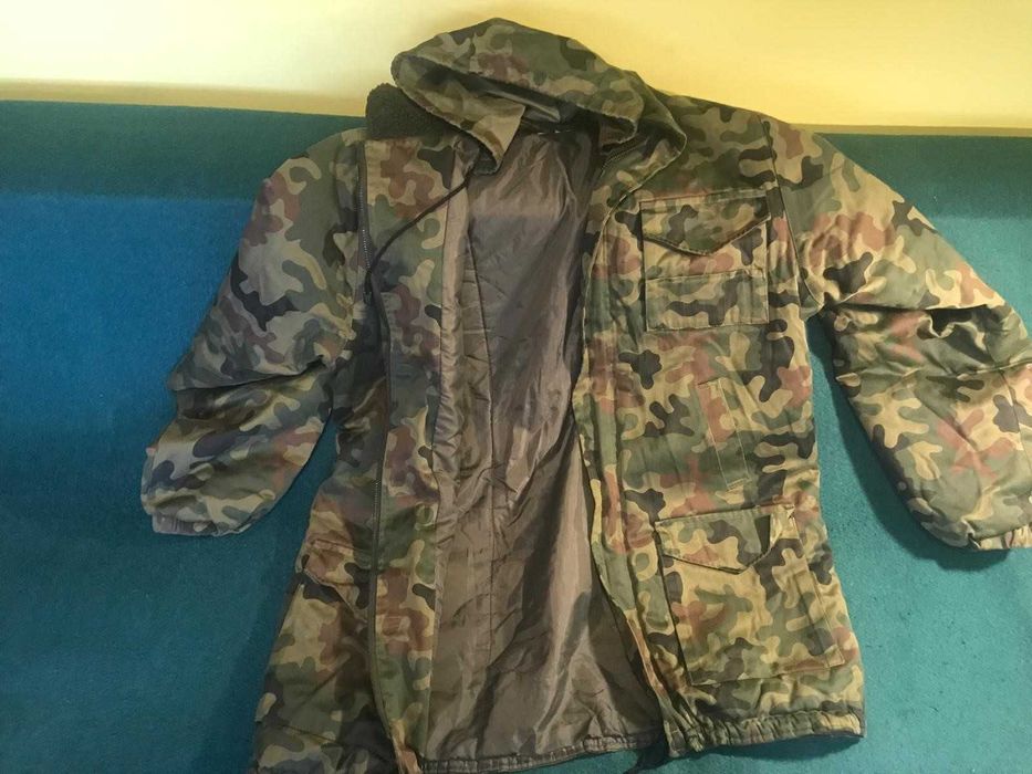 Myśliwskie – kurtka, spodnie, kamizelka, czapka, maskujące, w teren