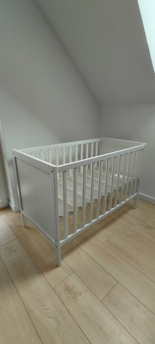 Łóżeczko IKEA Sundvik