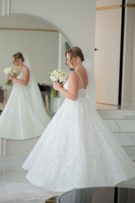 Продаю весільне плаття