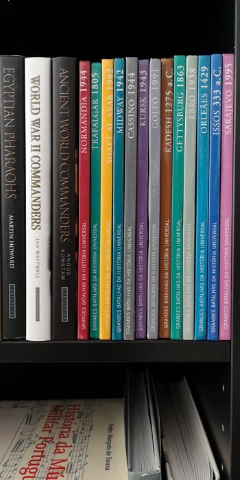 Livros vários lonely planet romances